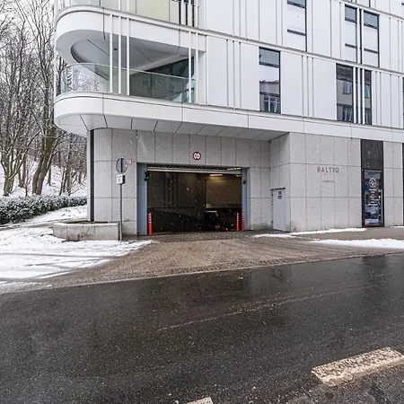 Baltiq Plaza Deluxe - Billberry アパート *